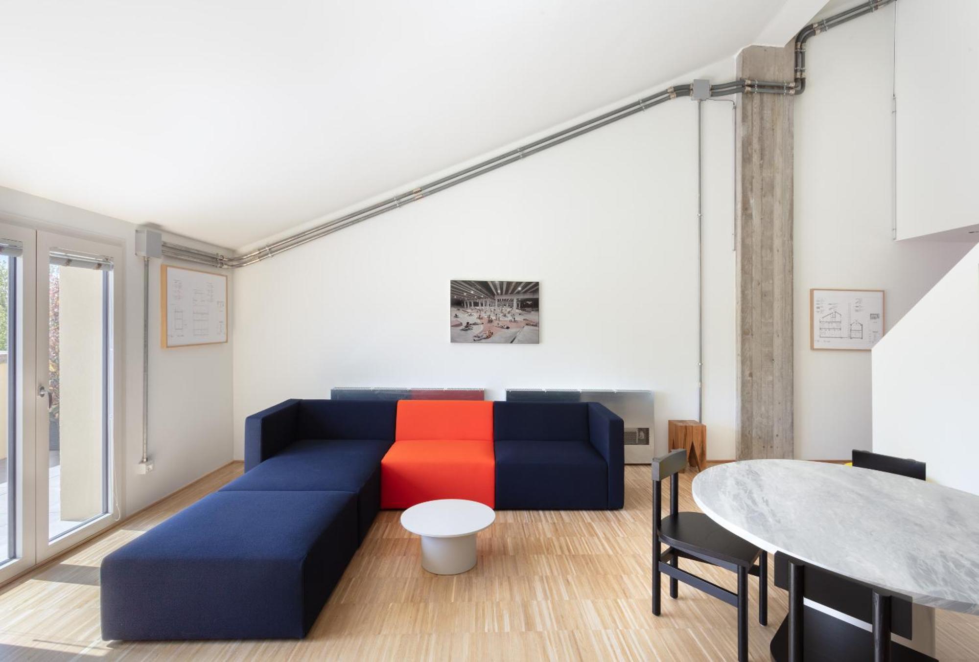 Basicvillage Milano Rom bilde